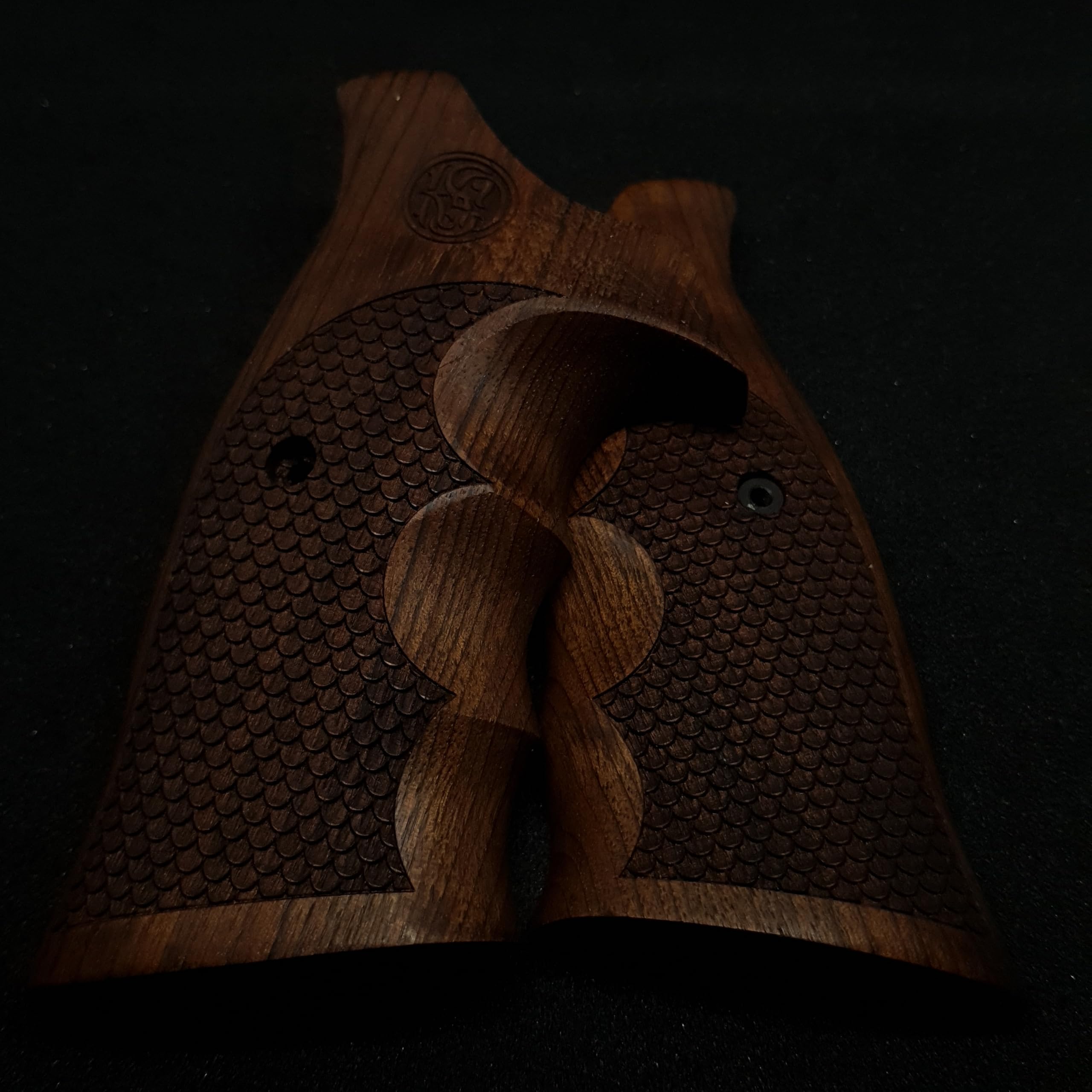 HK GRIPS Precision Crafted Walnut Grip Set Compatible with Smith & Wesson N Frame Revolvers Round Butt Ergonomic Wood Handle