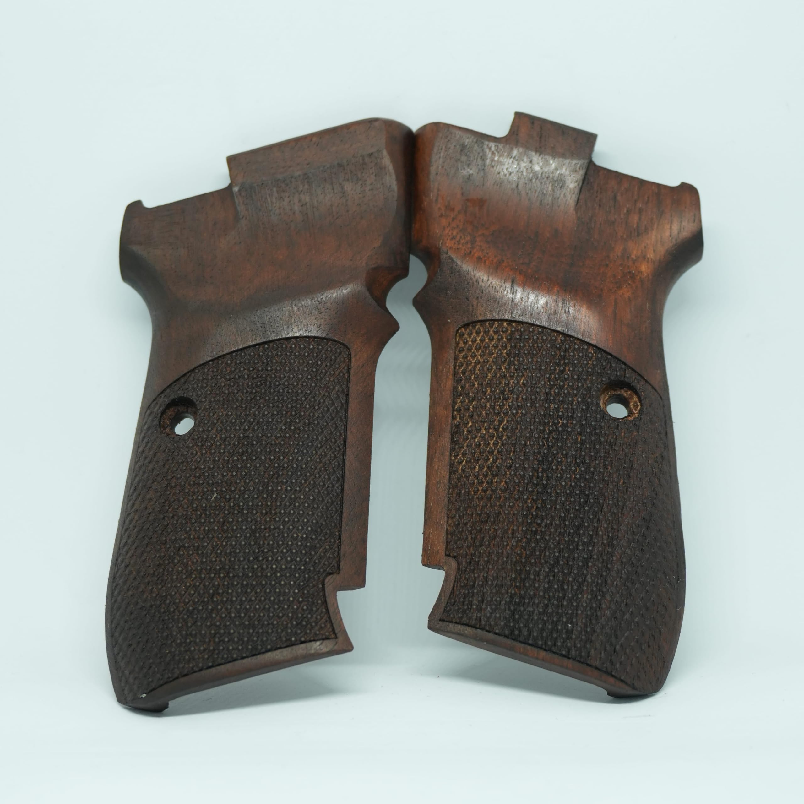 Hk grips Premium Turkish Walnut Gun Grips Compatible with CZ 82 and CZ 83, Checkered Texture, CNC Machined, Natural Wood Finish