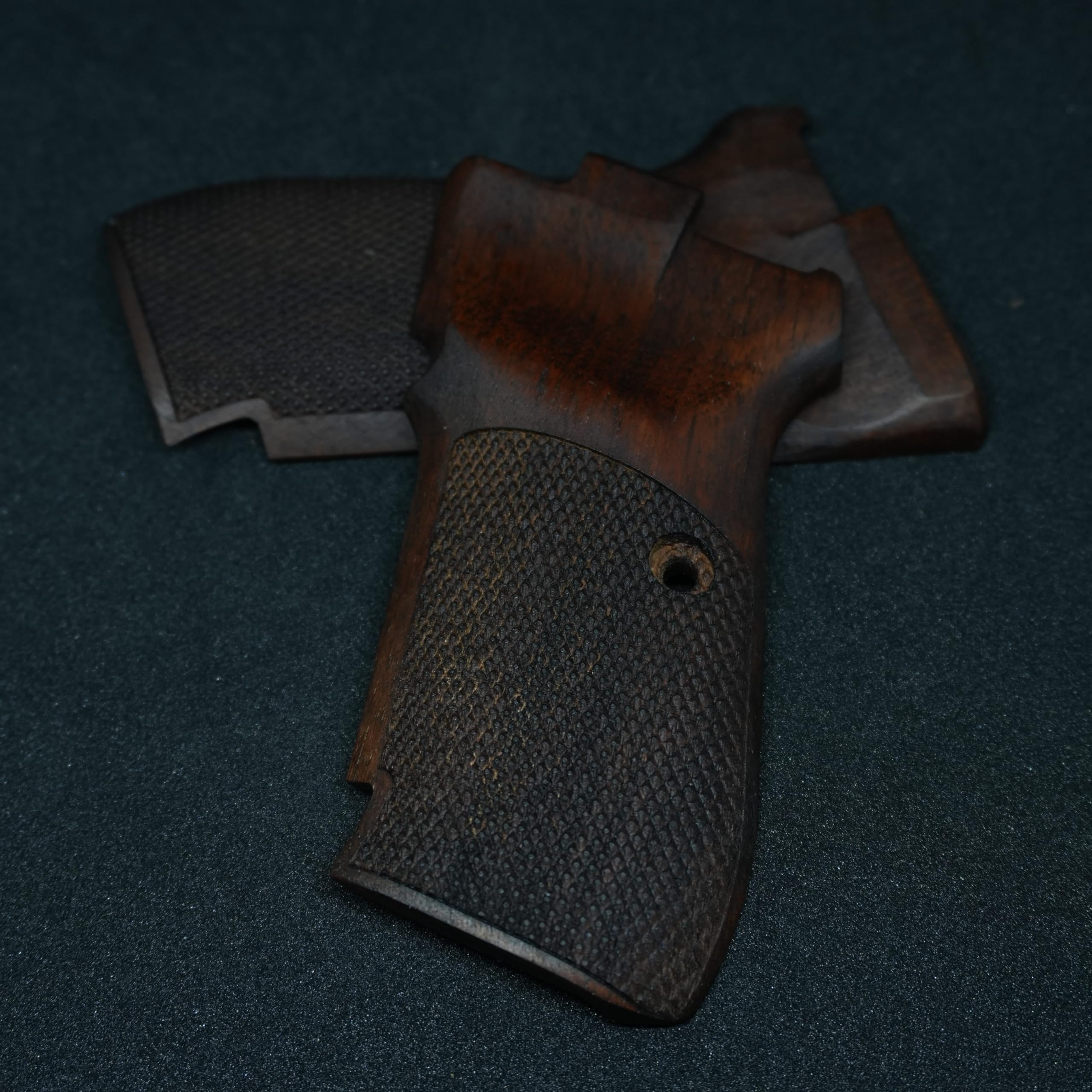 Hk grips Premium Turkish Walnut Gun Grips Compatible with CZ 82 and CZ 83, Checkered Texture, CNC Machined, Natural Wood Finish